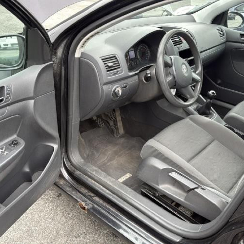 Aile avant droit VOLKSWAGEN GOLF 5 Photo n°16