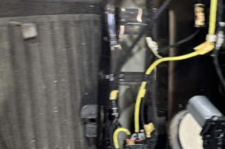 Malle/Hayon arriere VOLKSWAGEN GOLF 5