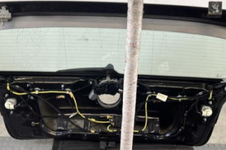 Malle/Hayon arriere VOLKSWAGEN GOLF 5