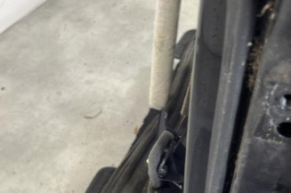 Porte avant gauche VOLKSWAGEN GOLF 5