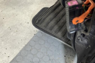 Porte avant gauche VOLKSWAGEN GOLF 5