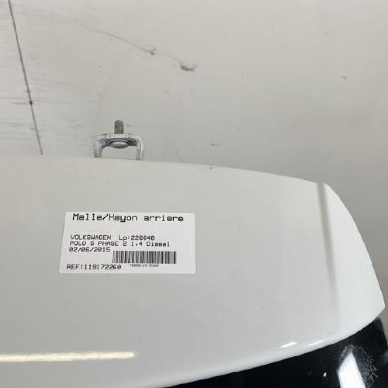 Malle/Hayon arriere VOLKSWAGEN POLO 5 Photo n°3