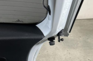 Malle/Hayon arriere VOLKSWAGEN POLO 5