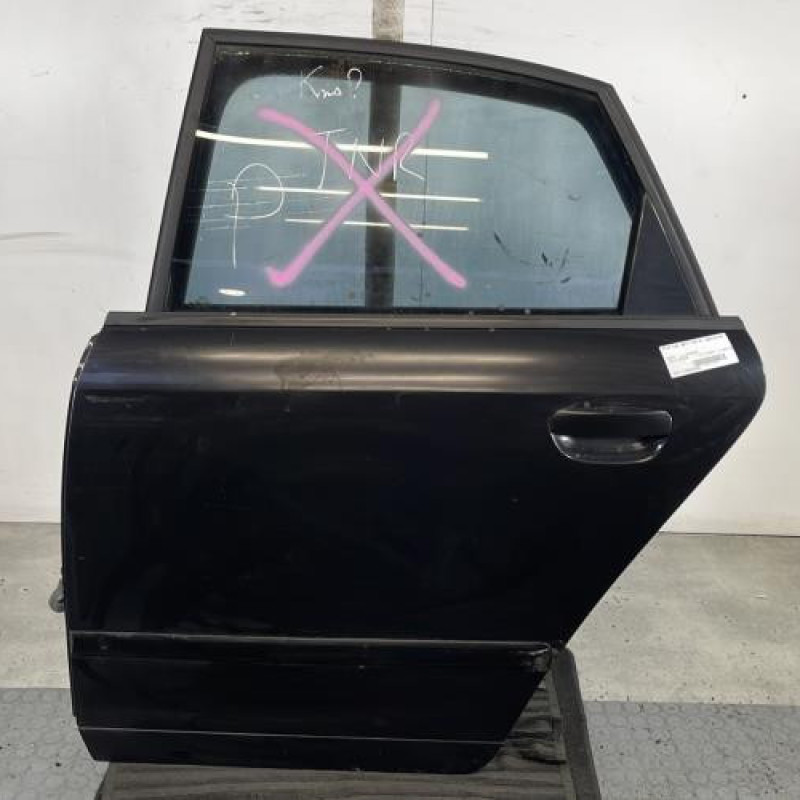 Porte arriere gauche AUDI A4 2 Photo n°1