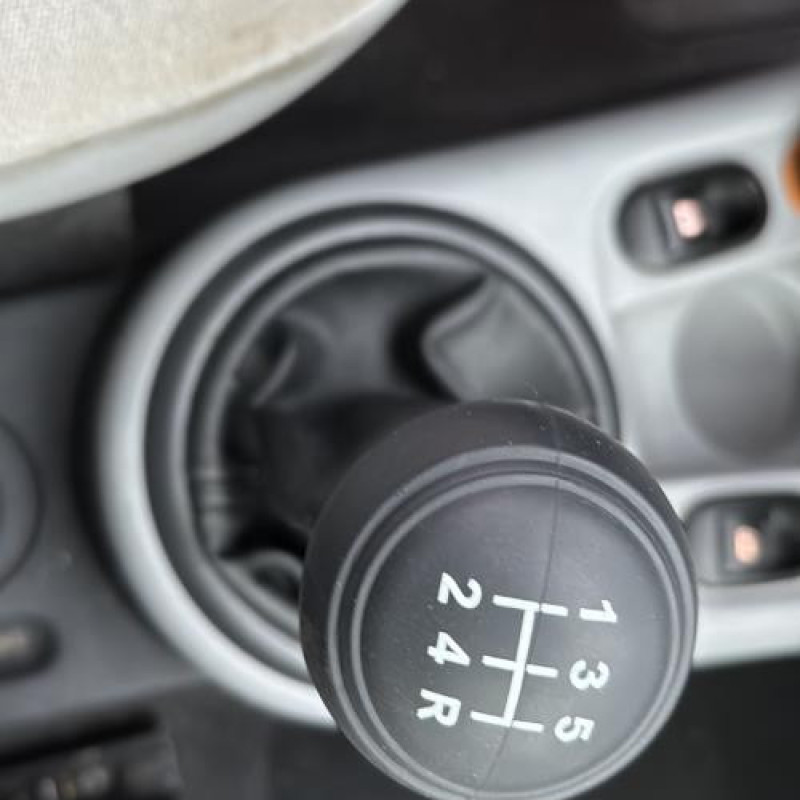 Capot CITROEN C3 1 Photo n°13