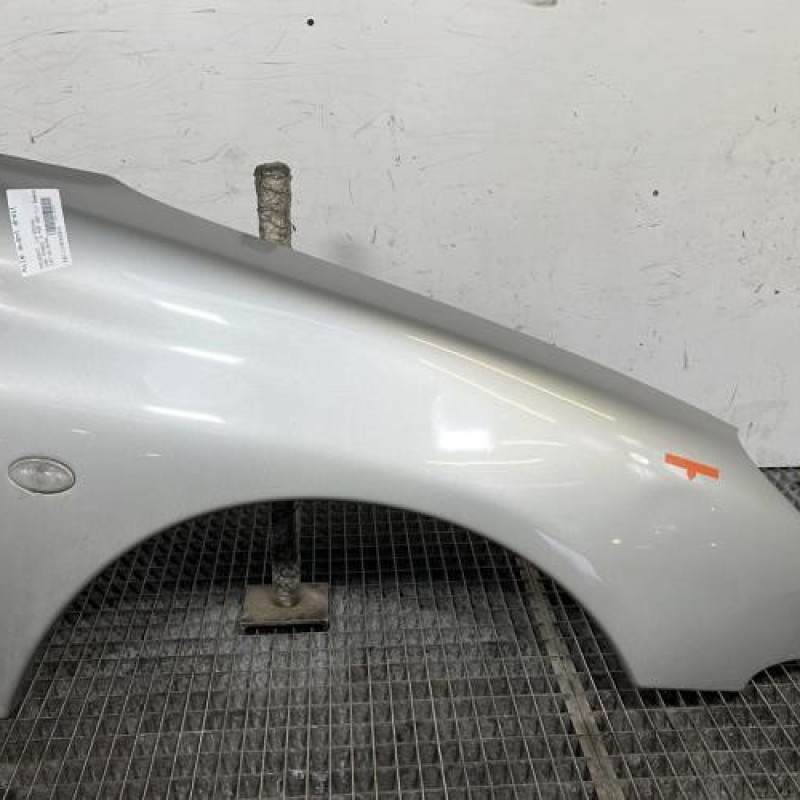 Aile avant droit PEUGEOT 206 Photo n°1