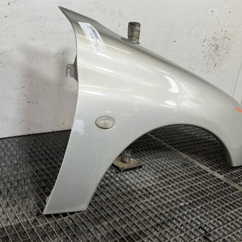 Aile avant droit PEUGEOT 206 Photo n°4