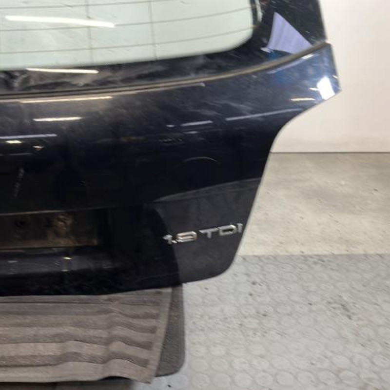 Malle/Hayon arriere AUDI A3 2 Photo n°7