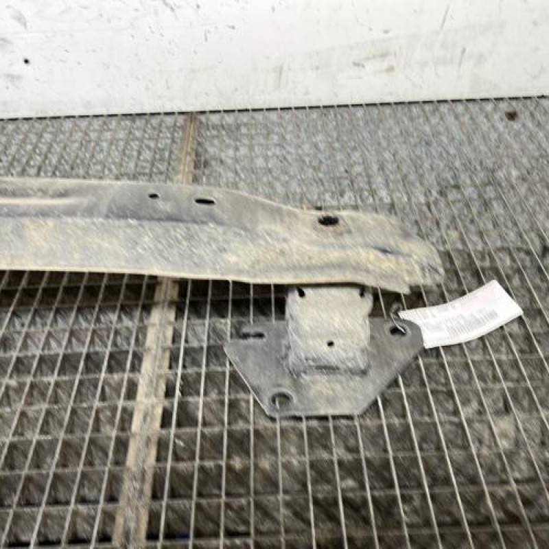 Renfort pare choc arriere (traverse) CITROEN C3 3 Photo n°3