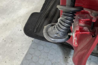 Porte arriere gauche PEUGEOT 208 1