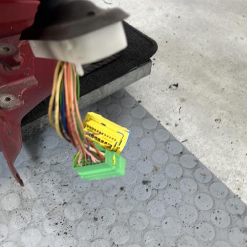 Porte avant droit PEUGEOT 208 1 Photo n°3