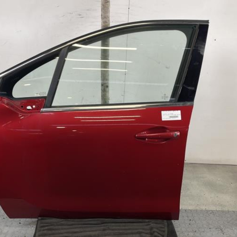 Porte avant gauche PEUGEOT 208 1 Photo n°1