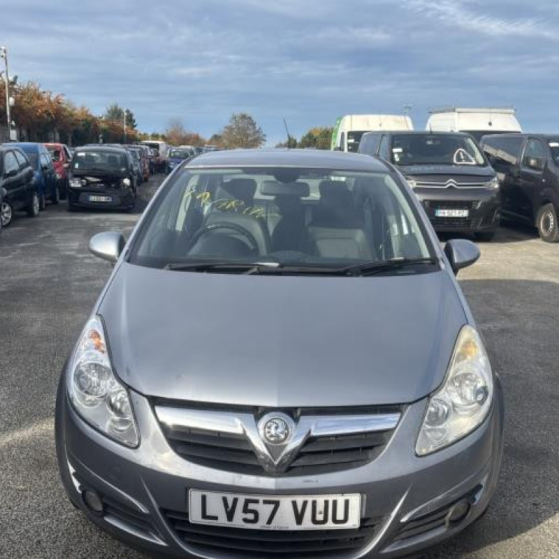 Porte avant droit OPEL CORSA D Photo n°14