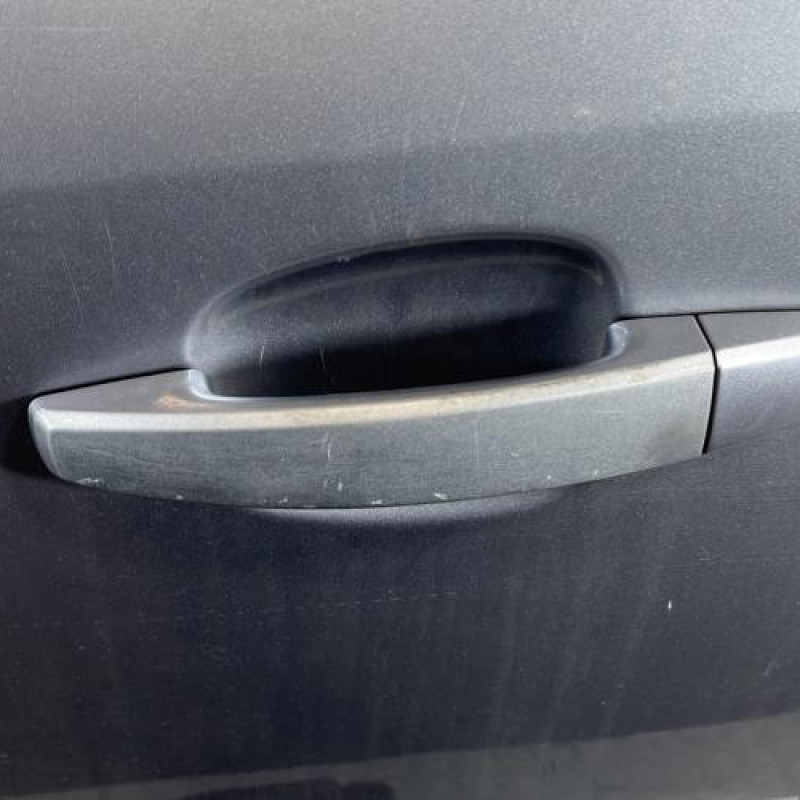 Porte avant gauche OPEL CORSA D Photo n°2