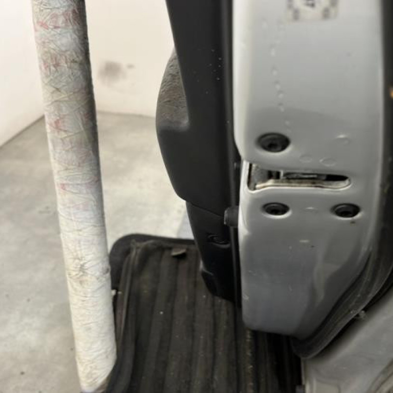 Porte arriere droit KIA CEE-D 1 SPORT WAGON Photo n°7