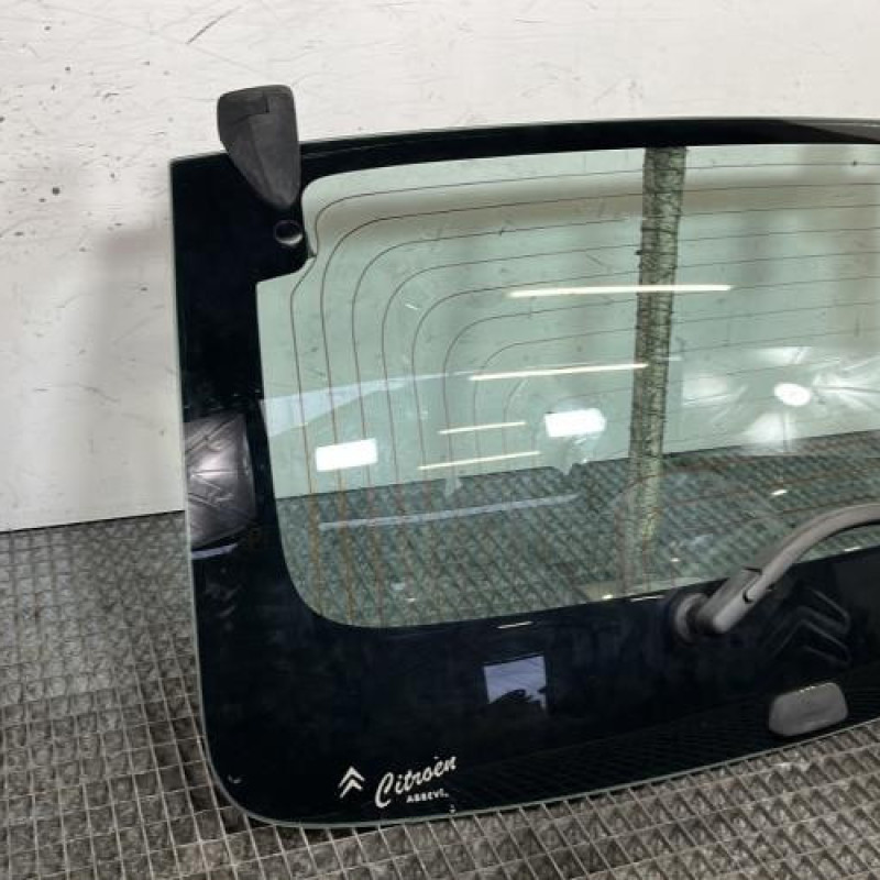 Lunette arriere CITROEN C1 1 Photo n°2