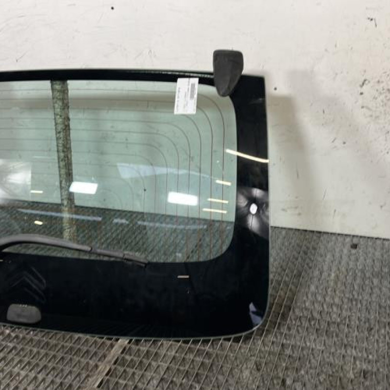 Lunette arriere CITROEN C1 1 Photo n°3