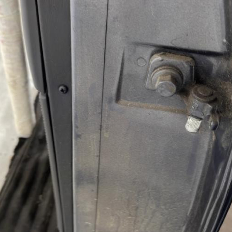 Porte arriere gauche FORD FOCUS 1 Photo n°4