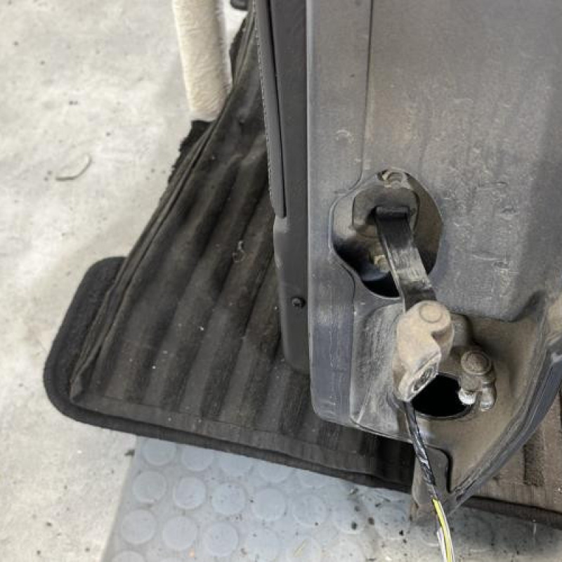 Porte arriere gauche FORD FOCUS 1 Photo n°5