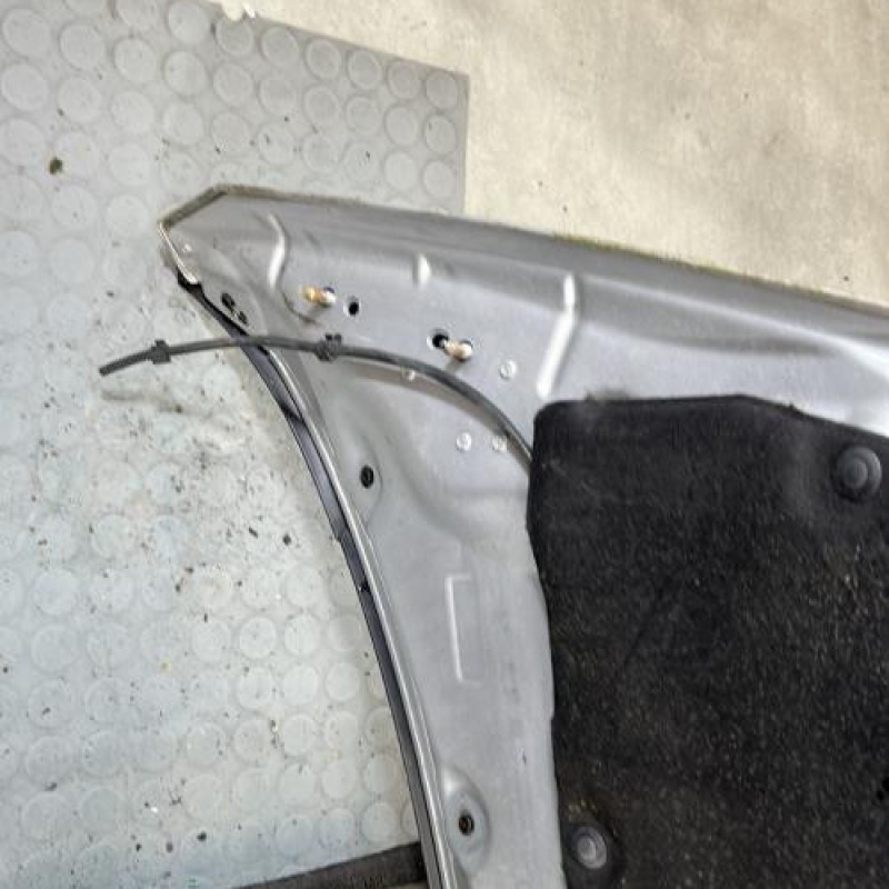 Capot PEUGEOT 5008 1 Photo n°5