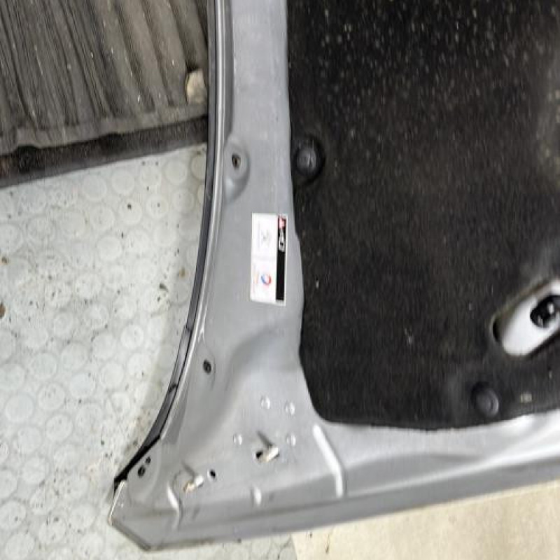 Capot PEUGEOT 5008 1 Photo n°6