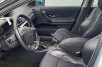 Renfort pare choc avant (traverse) RENAULT LAGUNA 2