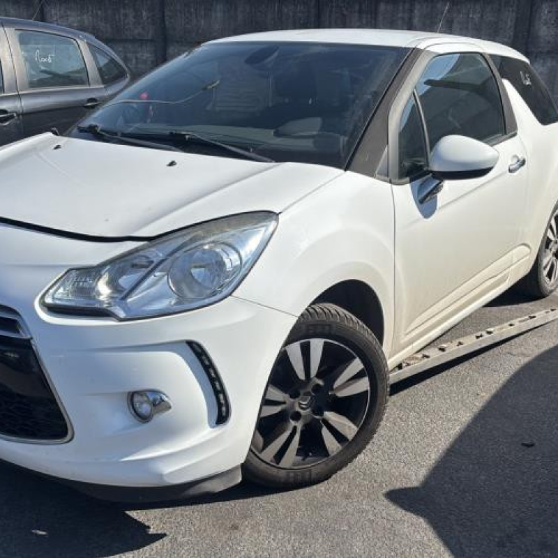 Porte avant gauche CITROEN DS3 Photo n°5