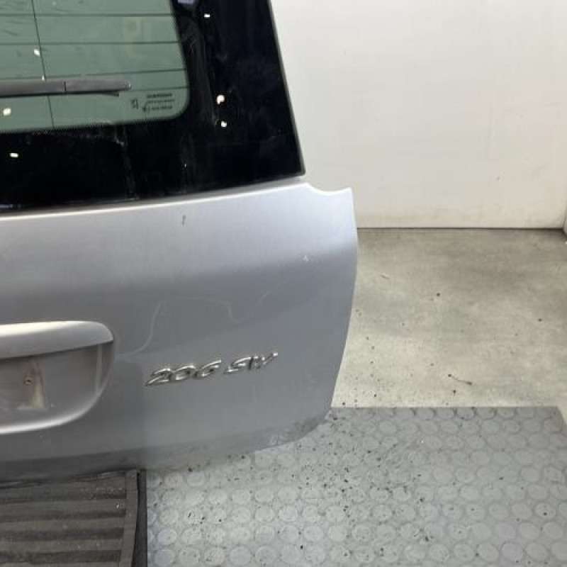 Malle/Hayon arriere PEUGEOT 206 Photo n°4