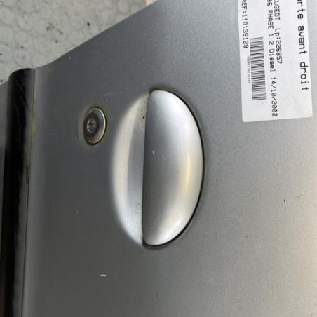 Porte avant droit PEUGEOT 206