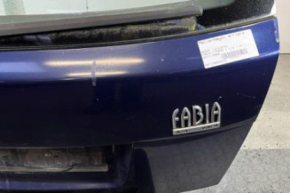 Malle/Hayon arriere SKODA FABIA 1