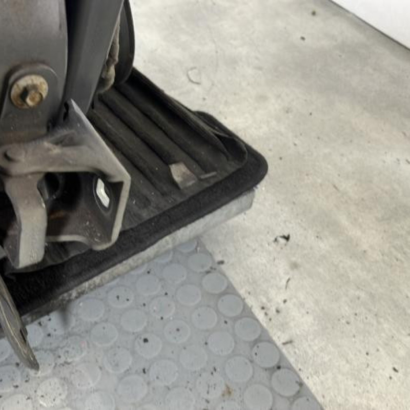 Porte avant droit OPEL MERIVA B Photo n°6