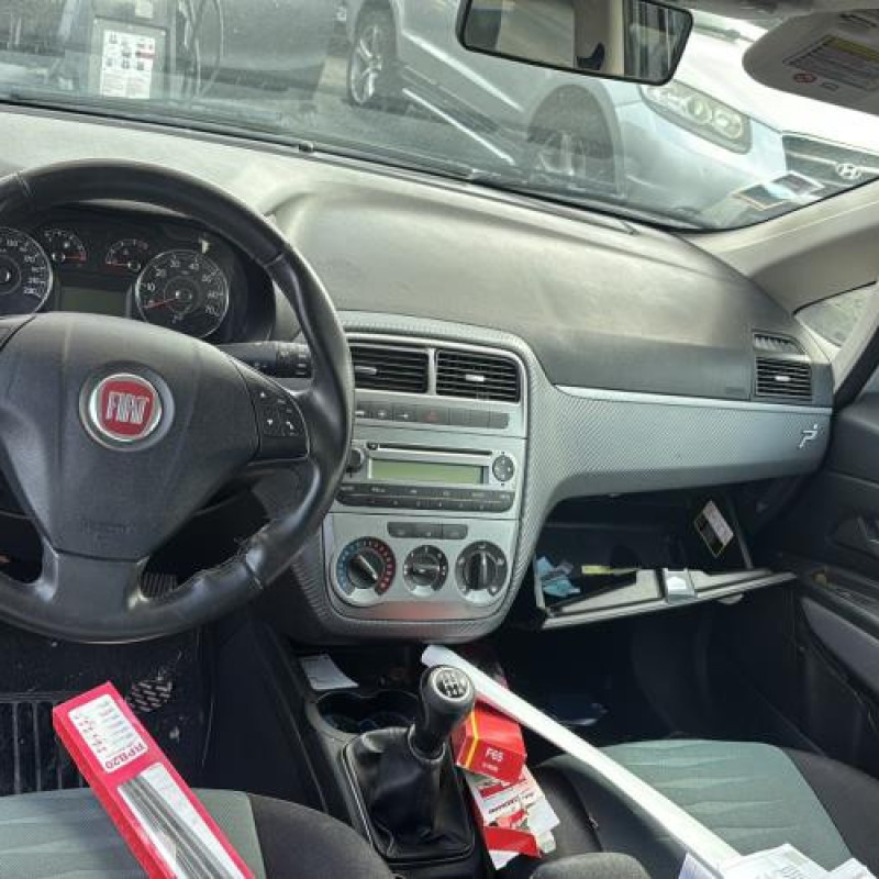 Aile avant gauche FIAT PUNTO EVO 3 Photo n°16