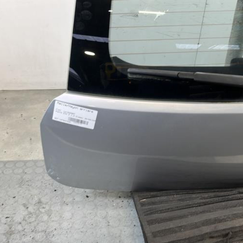 Malle/Hayon arriere FIAT PUNTO EVO 3 Photo n°5