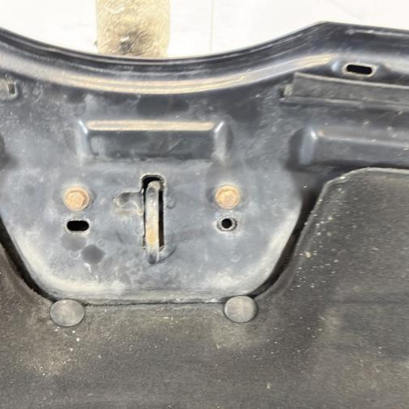 Capot FORD FIESTA 6 Photo n°6