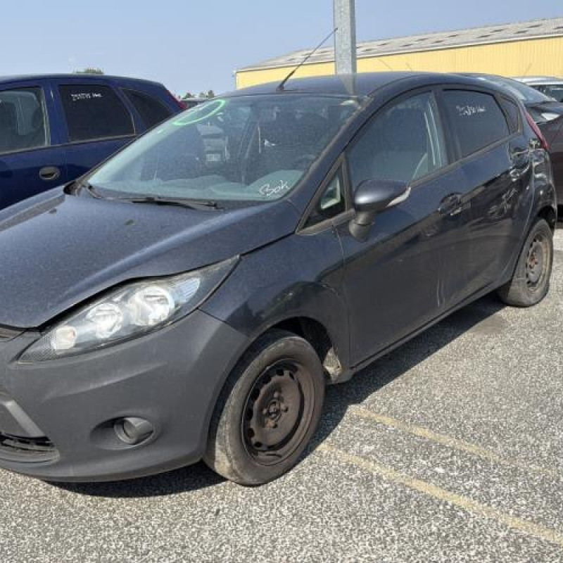 Capot FORD FIESTA 6 Photo n°10
