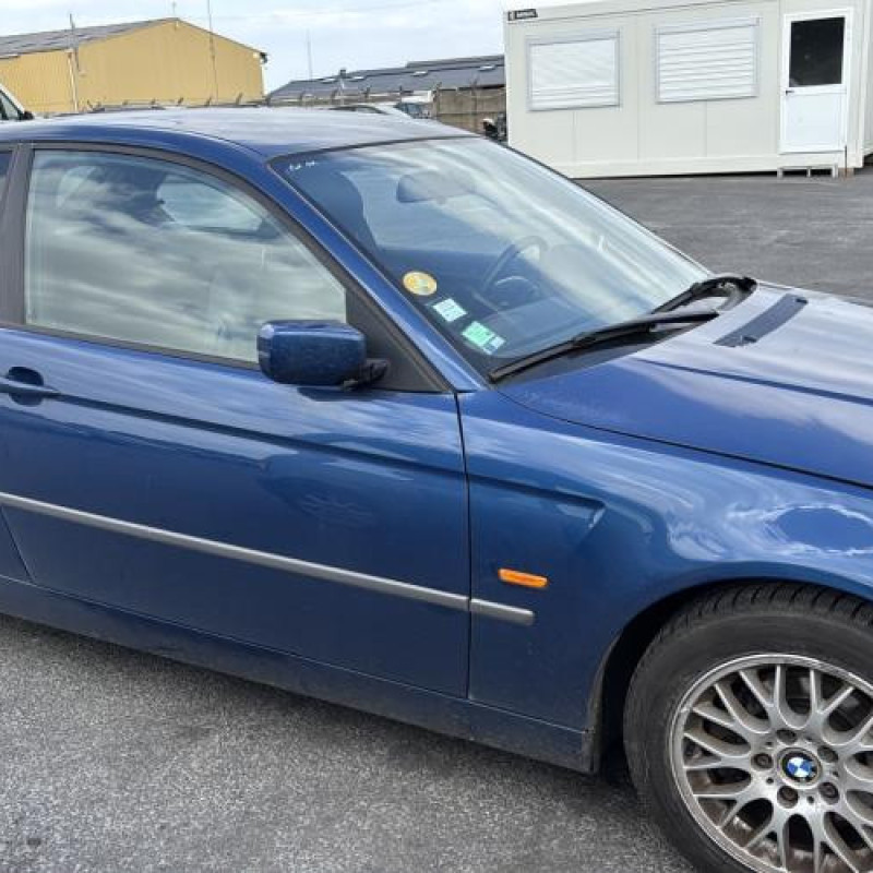 Face avant BMW SERIE 3 E46 Photo n°11