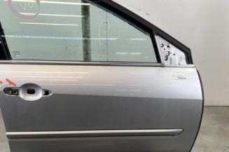 Porte avant droit RENAULT LAGUNA 3 Photo n°1