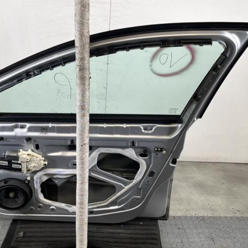 Porte avant droit RENAULT LAGUNA 3 Photo n°5