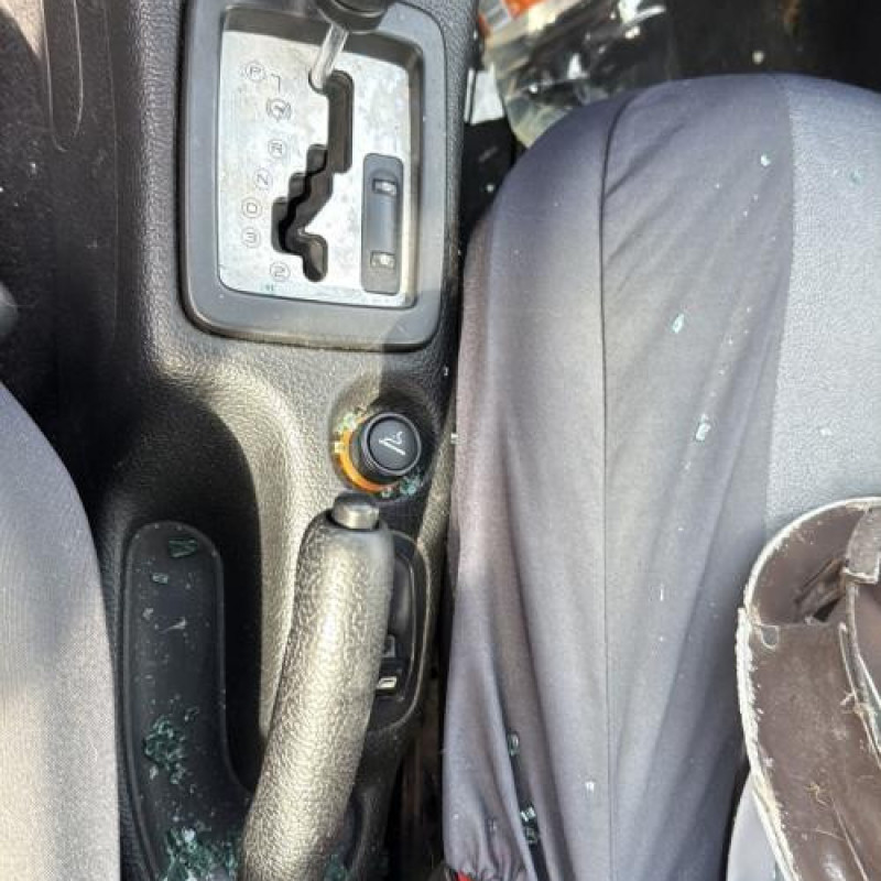 Renfort pare choc avant (traverse) PEUGEOT 206 Photo n°17