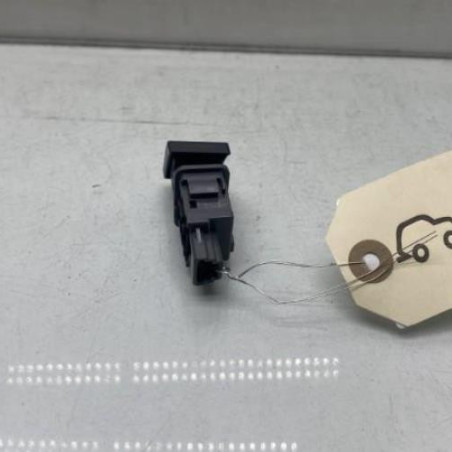 Bouton de warning TOYOTA VERSO