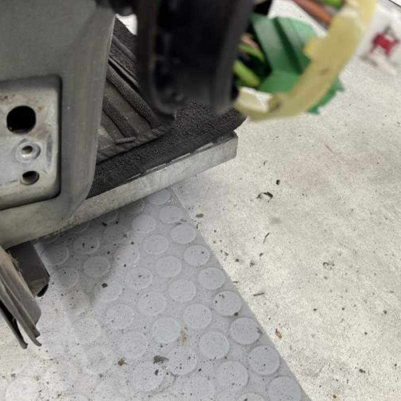 Porte avant droit PEUGEOT 207 Photo n°5