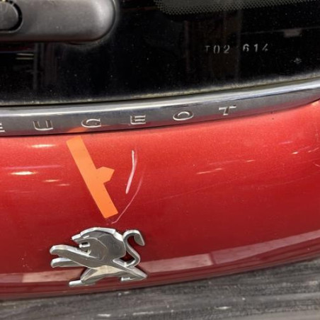 Malle/Hayon arriere PEUGEOT 208 1