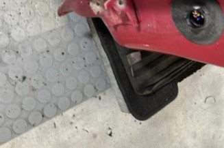 Porte avant droit PEUGEOT 208 1