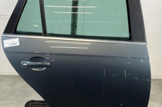 Porte arriere droit VOLKSWAGEN GOLF 5 Photo n°1