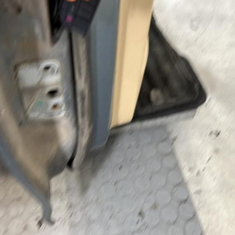 Porte arriere droit VOLKSWAGEN GOLF 5 Photo n°5