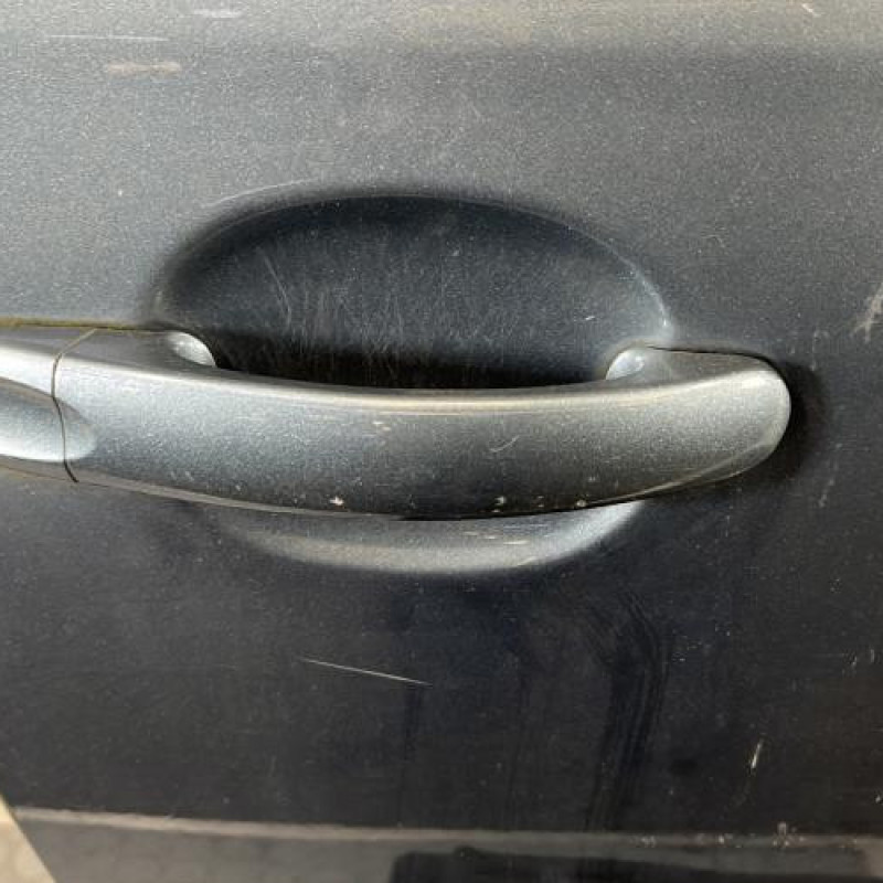 Porte avant droit VOLKSWAGEN GOLF 5 Photo n°2