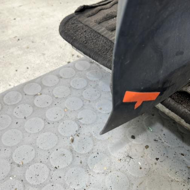 Porte avant droit VOLKSWAGEN GOLF 5 Photo n°3