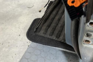 Porte avant gauche VOLKSWAGEN GOLF 5