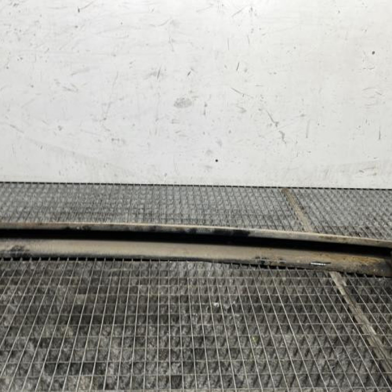 Renfort pare choc arriere (traverse) VOLKSWAGEN GOLF 5 Photo n°5