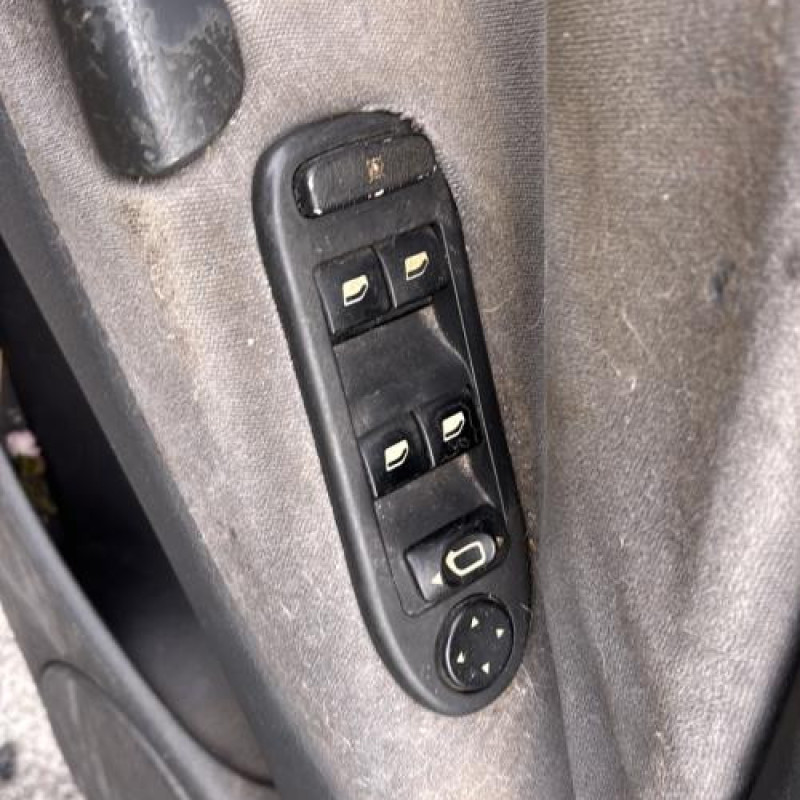 Aile avant droit CITROEN C5 1 Photo n°14